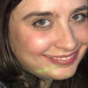 Meet your Posher, Lucy